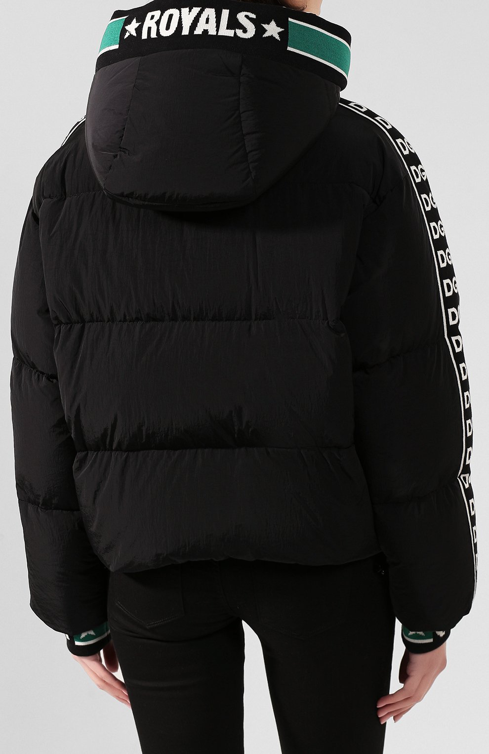 Пуховая куртка DOLCE & GABBANA черного цвета по цене 228000 руб., арт. F9G29T/FUM8T, фото 4 Пуховая куртка DOLCE & GABBANA, арт. F9G29T/FUM8T, фото 4