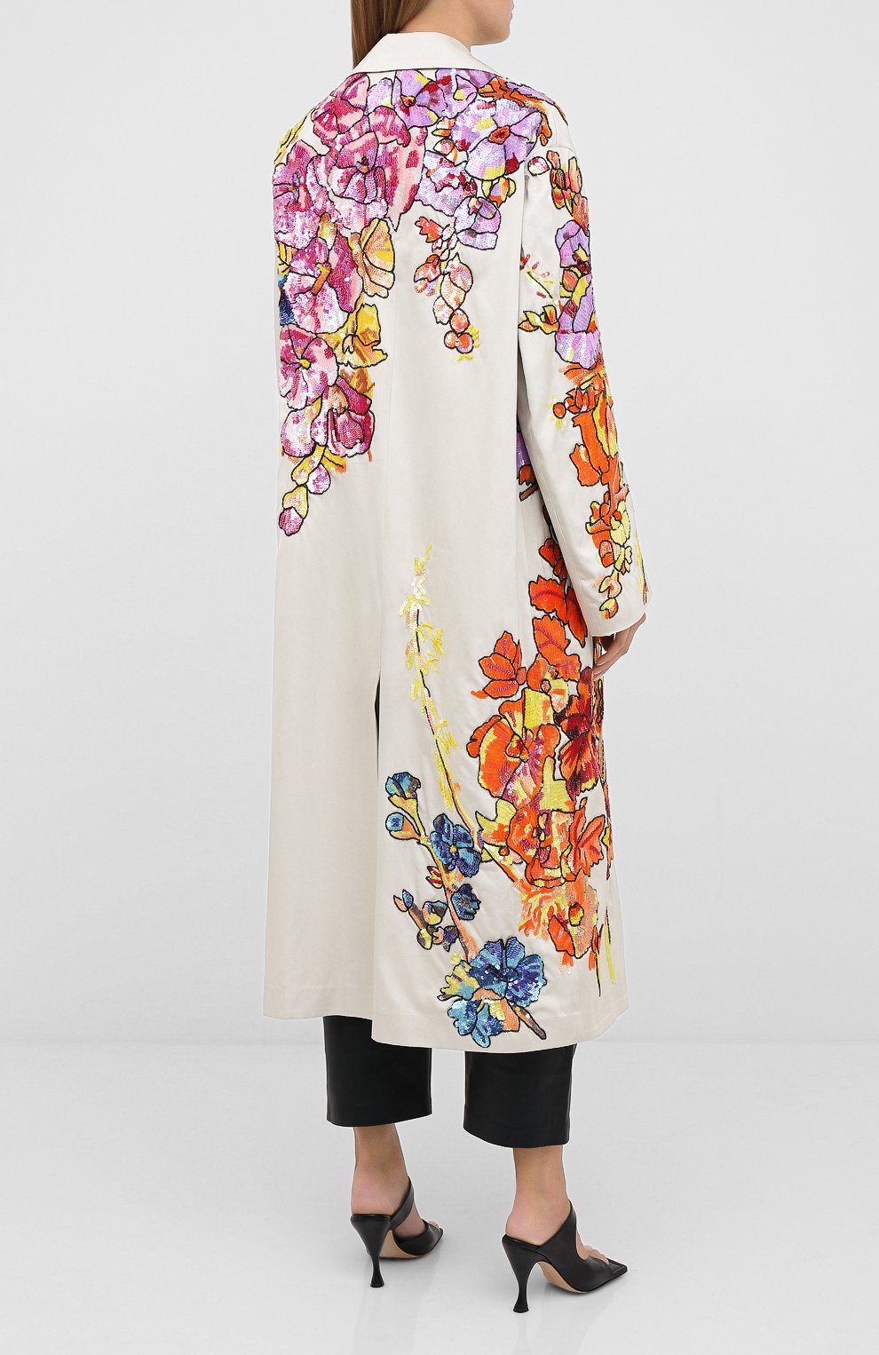 Пальто DRIES VAN NOTEN кремового цвета по цене 381500 руб., арт. 201-10293-9377, фото 4 Пальто DRIES VAN NOTEN, арт. 201-10293-9377, фото 4