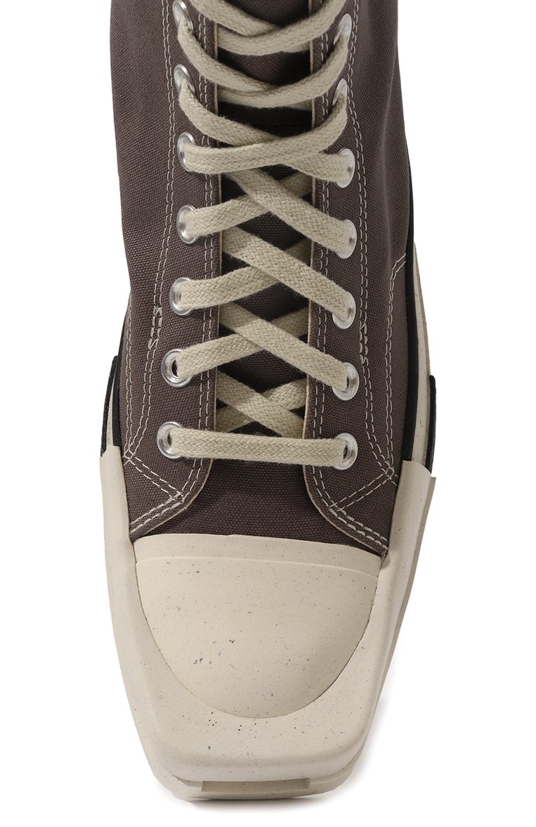 Burberry x converse 80 hotsell