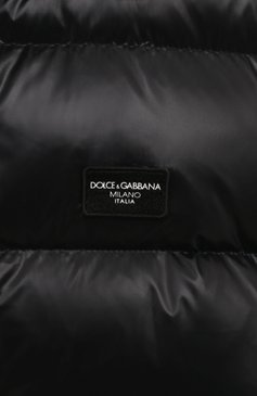 Детского пуховик DOLCE & GABBANA черного цвета, арт. L4RB6F/G7M4L_SET | Фото 3 (Драгоценные камни: Проставлено; Материал сплава: Проставлено; Рукава: Длинные; Материал внешний: Синтетический материал; Материал подклада: Синтетический материал; Мальчики Кросс-КТ: Пуховик-верхняя одежда; Материал утеплителя: Пух и перо; Кросс-КТ: Зима; Ростовка одежда: 5 лет | 110 см, 8 лет | 128 см, 10 - 11 лет | 140 - 146см, 12 лет | 152 см, 16 лет | 164 см, 3 года | 98 см, 4 года | 104 см, 6 лет | 116 см)