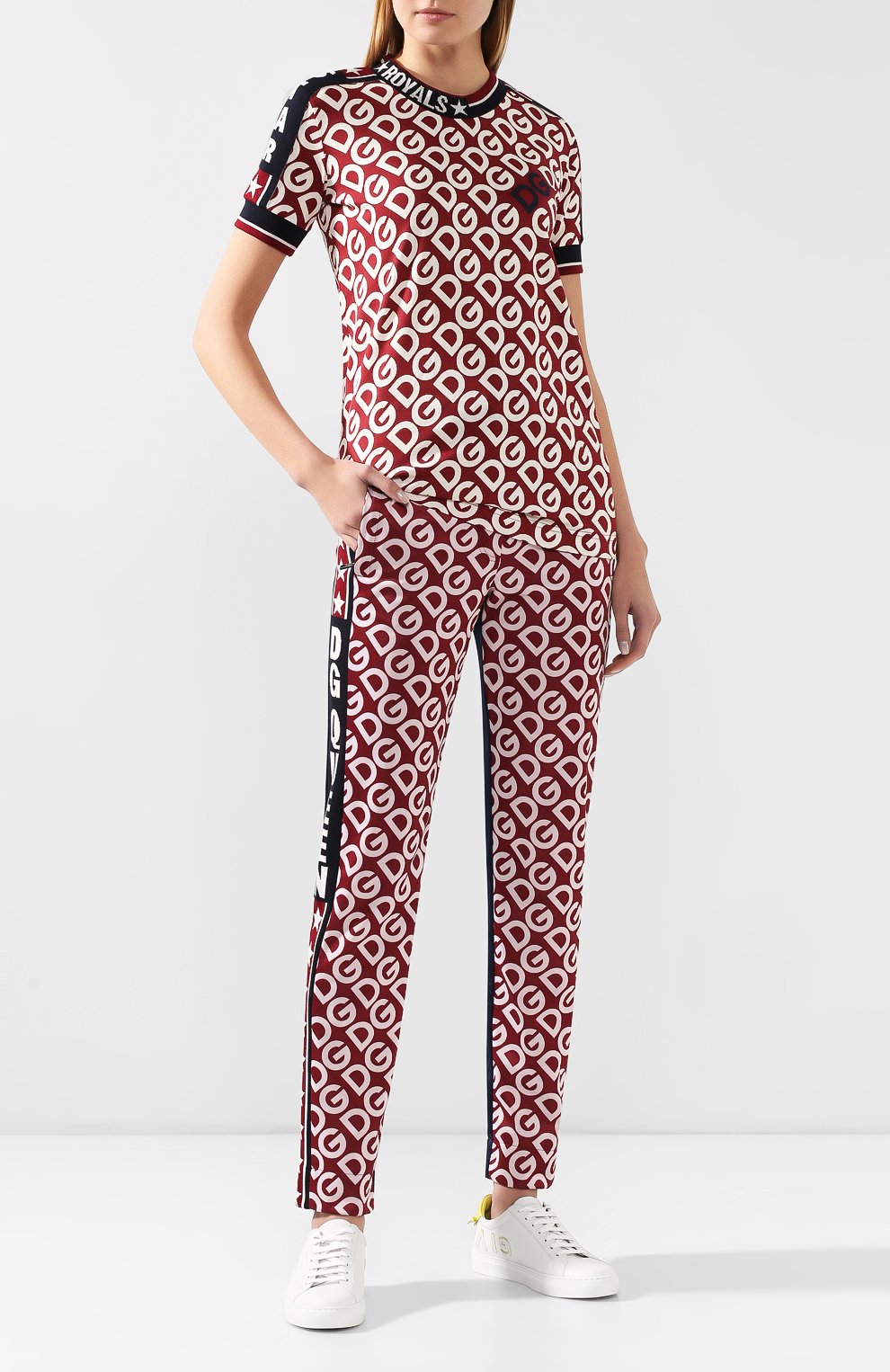 Брюки DOLCE & GABBANA бордового цвета по цене 87600 руб., арт. FTBMBT/FS79D, фото 2 Брюки DOLCE & GABBANA, арт. FTBMBT/FS79D, фото 2
