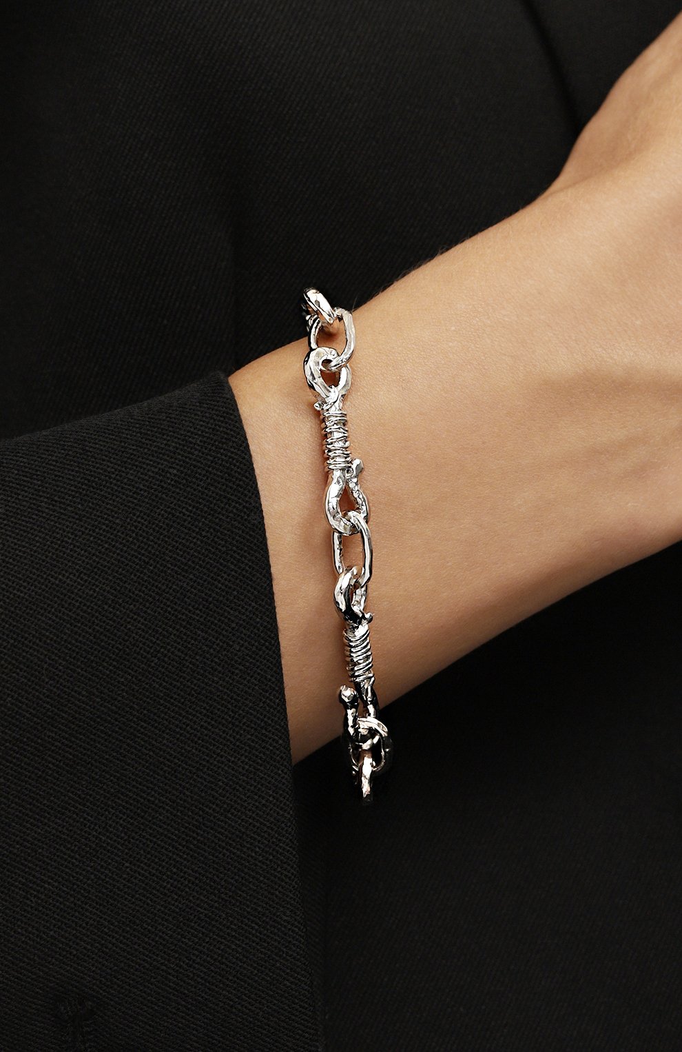 Браслет chains SEVENWORLDS серебряного цвета по цене 32900 руб., арт. SW811/2, фото 2 Браслет chains SEVENWORLDS, арт. SW811/2, фото 2