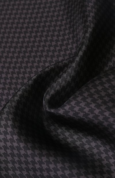 Шелковый платок с узором TOM FORD темно-серого цвета по цене 21850 руб., арт. 3TF105/TF312, фото 2 Шелковый платок с узором TOM FORD, арт. 3TF105/TF312, фото 2