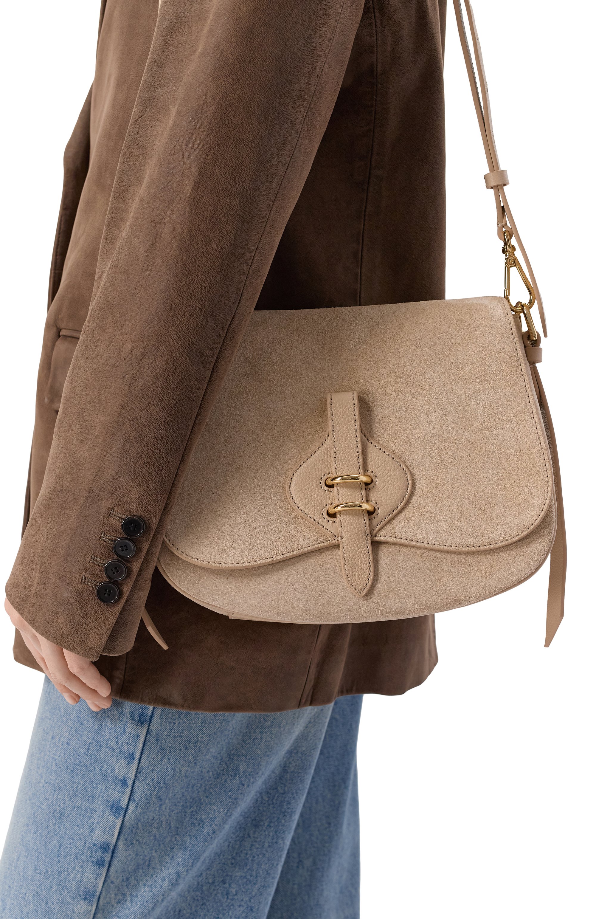 Сумка mavery medium COCCINELLE светло-бежевого цвета по цене 44100 руб., арт. E1 U7H 18 01 01, фото 2 Сумка mavery medium COCCINELLE, арт. E1 U7H 18 01 01, фото 2