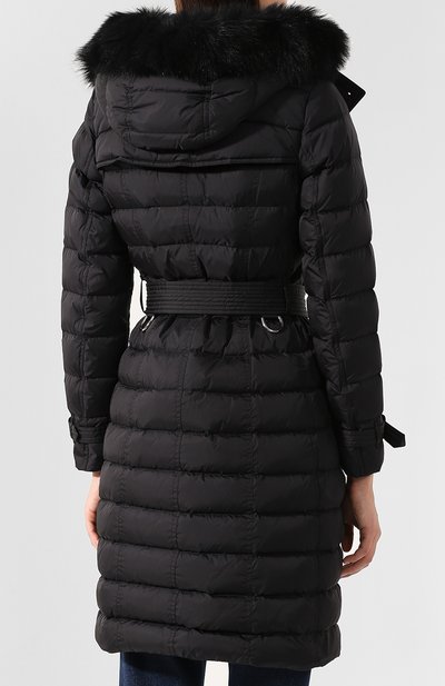 Пуховик с капюшоном BURBERRY черного цвета по цене 191500 руб., арт. 8003844, фото 4 Пуховик с капюшоном BURBERRY, арт. 8003844, фото 4