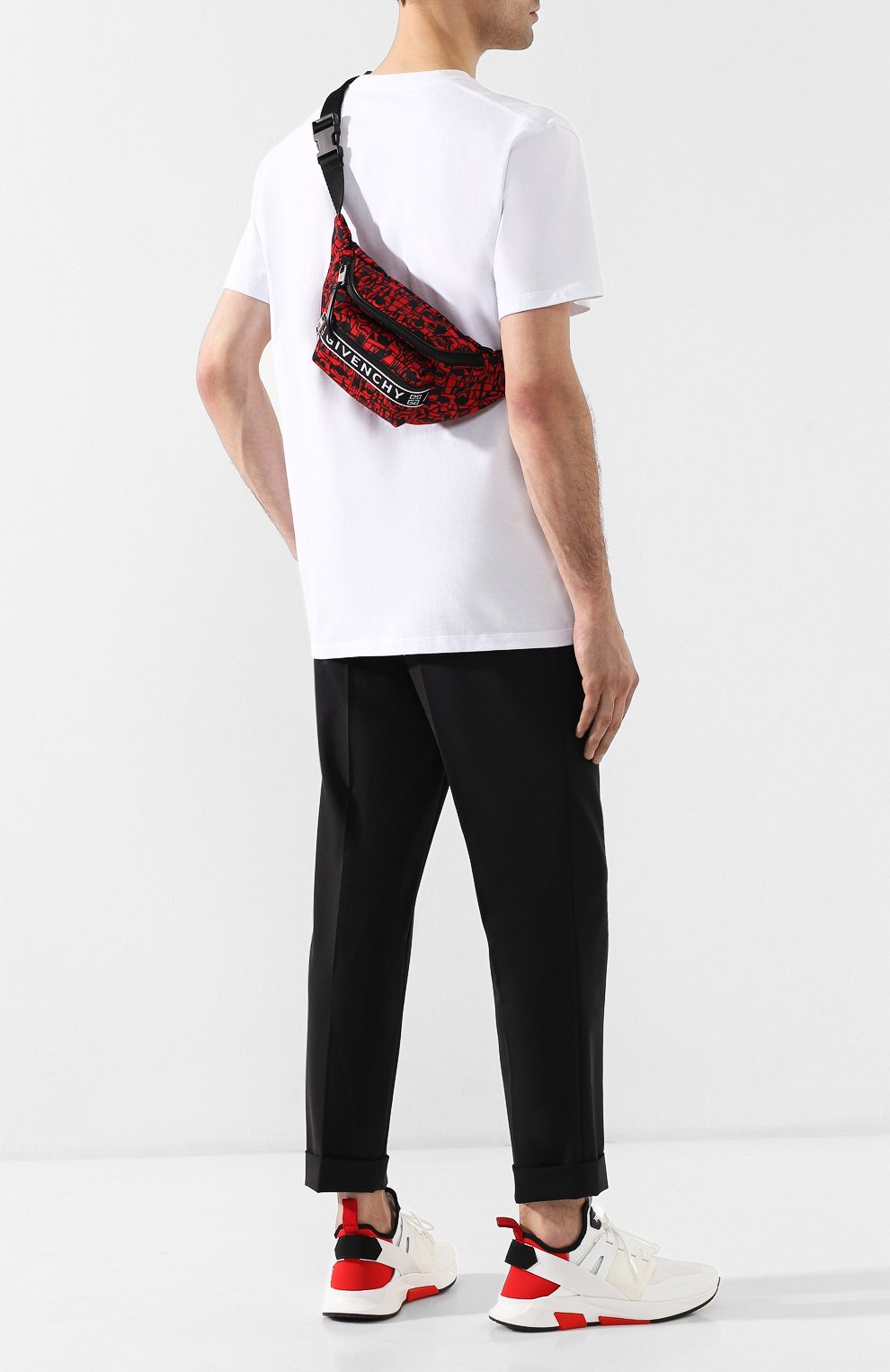 Текстильная поясная сумка 4g GIVENCHY красного цвета по цене 74700 руб., арт. BK5037K0H0, фото 2 Текстильная поясная сумка 4g GIVENCHY, арт. BK5037K0H0, фото 2