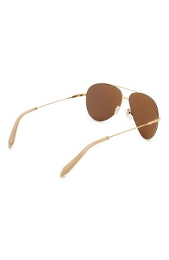 Женские солнцезащитные очки VICTORIA BECKHAM бежевого цвета, арт. S119 C06 | Фото 4 (Статус проверки: Проверена категория, Требуются правки; Тип очков: С/з; Региональные ограничения белый список (Axapta Mercury): RU, Не проставлено; Материал сплава: Проверено; Нос: Не проставлено; Очки форма: Авиаторы)