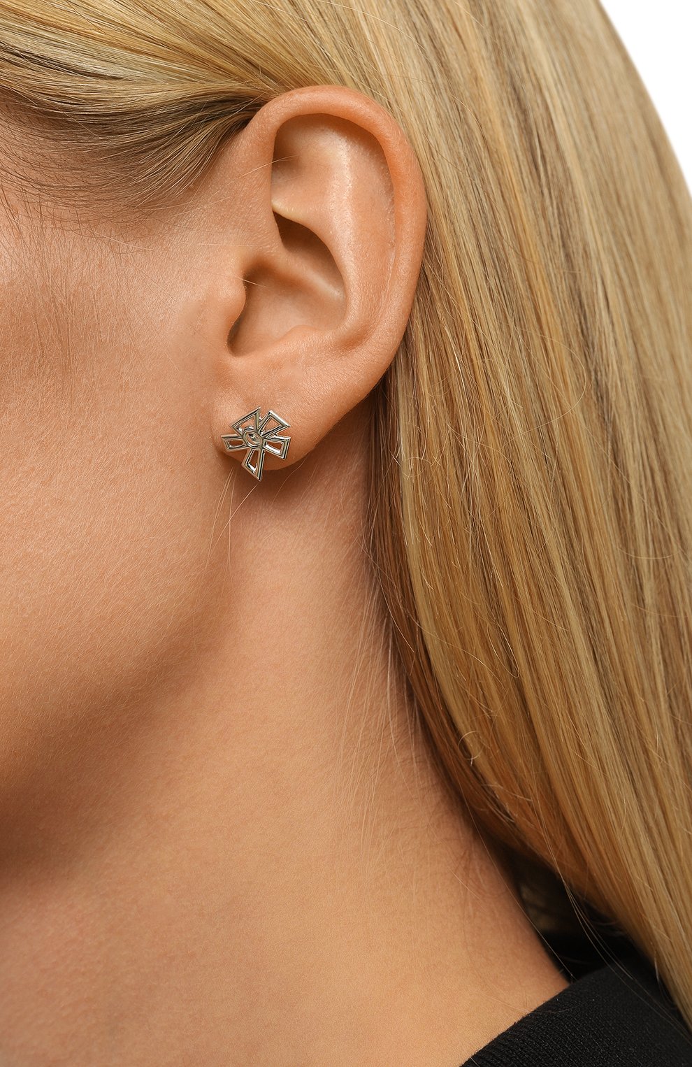 Пуссета baret AVGVST серебряного цвета по цене 29150 руб., арт. 206502-01, фото 2 Пуссета baret AVGVST, арт. 206502-01, фото 2