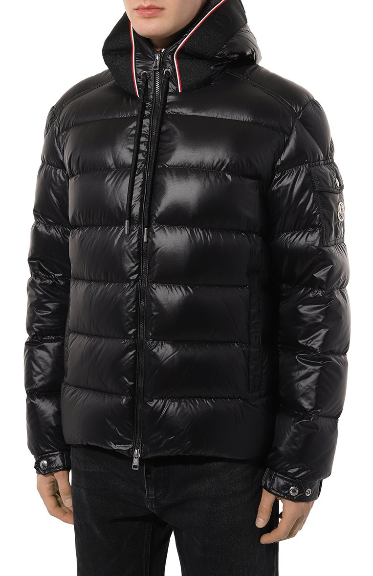 Мужская пуховик pavin MONCLER черного цвета, арт. 1A000.51/595ZZ | Фото 3 (Драгоценные камни: Проставлено; Материал утеплителя: Пух и перо; Материал сплава: Проставлено; Рукава: Длинные; Материал внешний: Синтетический материал; Длина (верхняя одежда): Короткие; Мужское Кросс-КТ: пуховик-короткий; Стили: Кэжуэл)