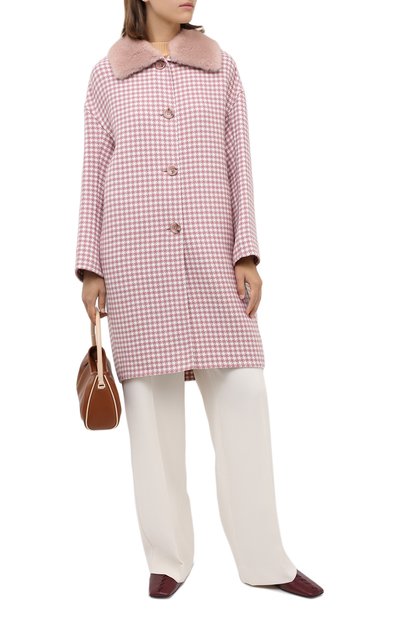 Пальто с меховой отделкой MANZONI24 розового цвета по цене 163500 руб., арт. 20M707-PDP4V/38-46, фото 2 Пальто с меховой отделкой MANZONI24, арт. 20M707-PDP4V/38-46, фото 2