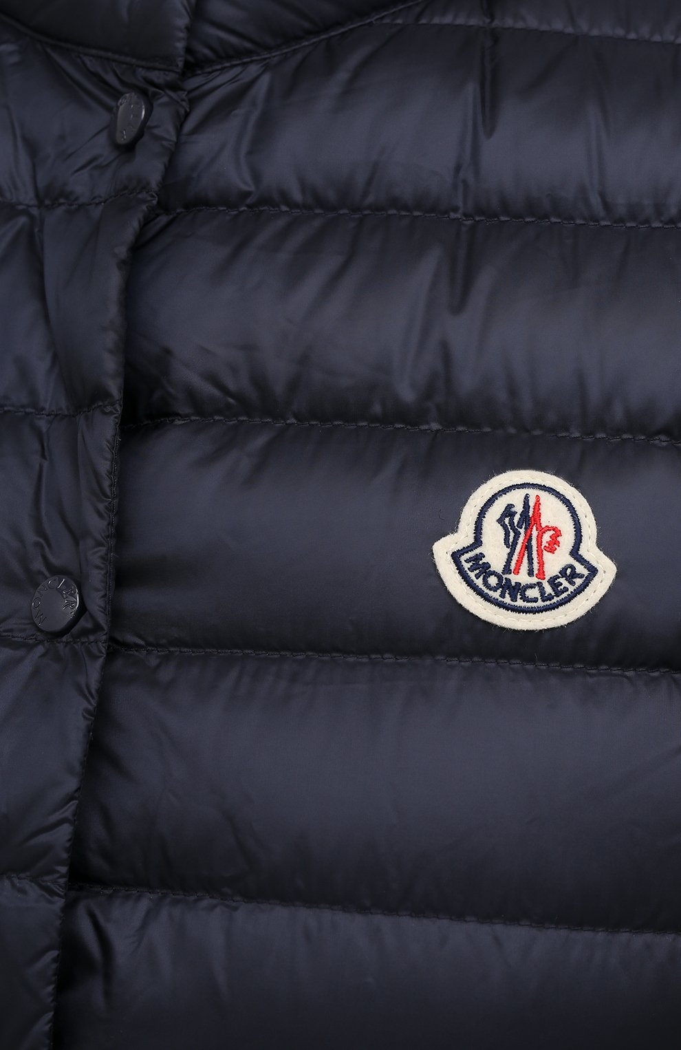 Пуховый жилет MONCLER темно-синего цвета по цене 64400 руб., арт. G1-093-1A102-00-53048, фото 5 Пуховый жилет MONCLER, арт. G1-093-1A102-00-53048, фото 5