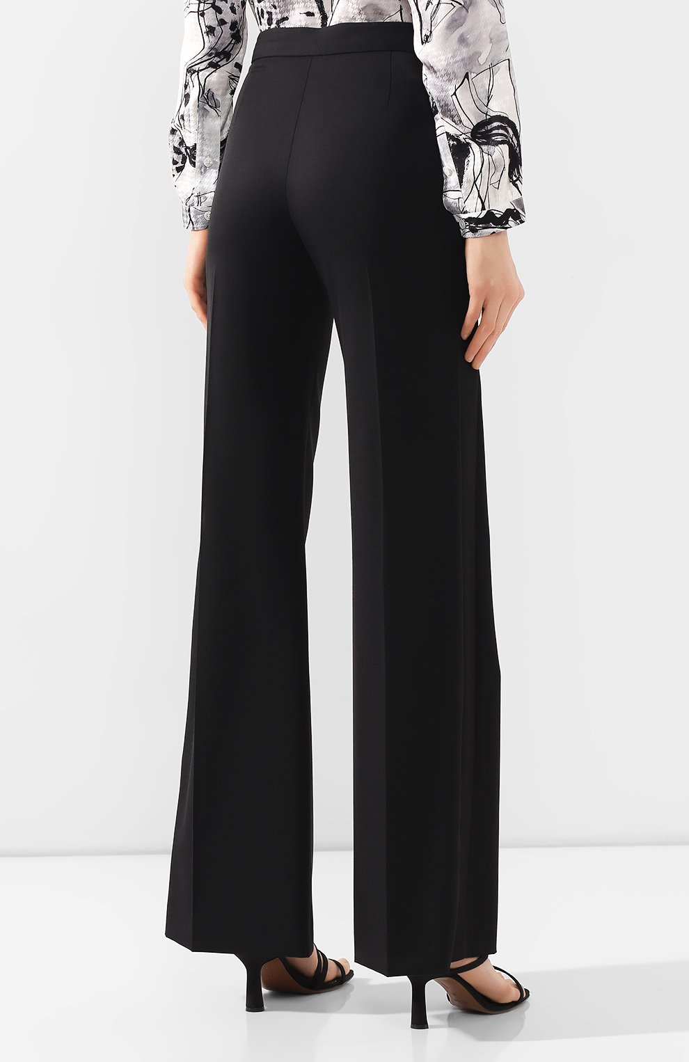 Шерстяные брюки STELLA MCCARTNEY черного цвета по цене 56950 руб., арт. 599365/SFB18, фото 4 Шерстяные брюки STELLA MCCARTNEY, арт. 599365/SFB18, фото 4