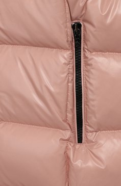 Детская пуховик с меховой отделкой parana MONCLER ENFANT розового цвета, арт. E2-954-46322-25-C0067/8-10A | Фото 3 (Статус проверки: Проверена категория; Материал внешний: Синтетический материал; Рукава: Длинные; Материал утеплителя: Пух и перо; Материал подклада: Синтетический материал; Девочки Кросс-КТ: Пуховик-верхняя одежда; Кросс-КТ: Зима; Материал сплава: Проставлено; Драгоценные камни: Проставлено; Ростовка одежда: 8 лет | 128 см)