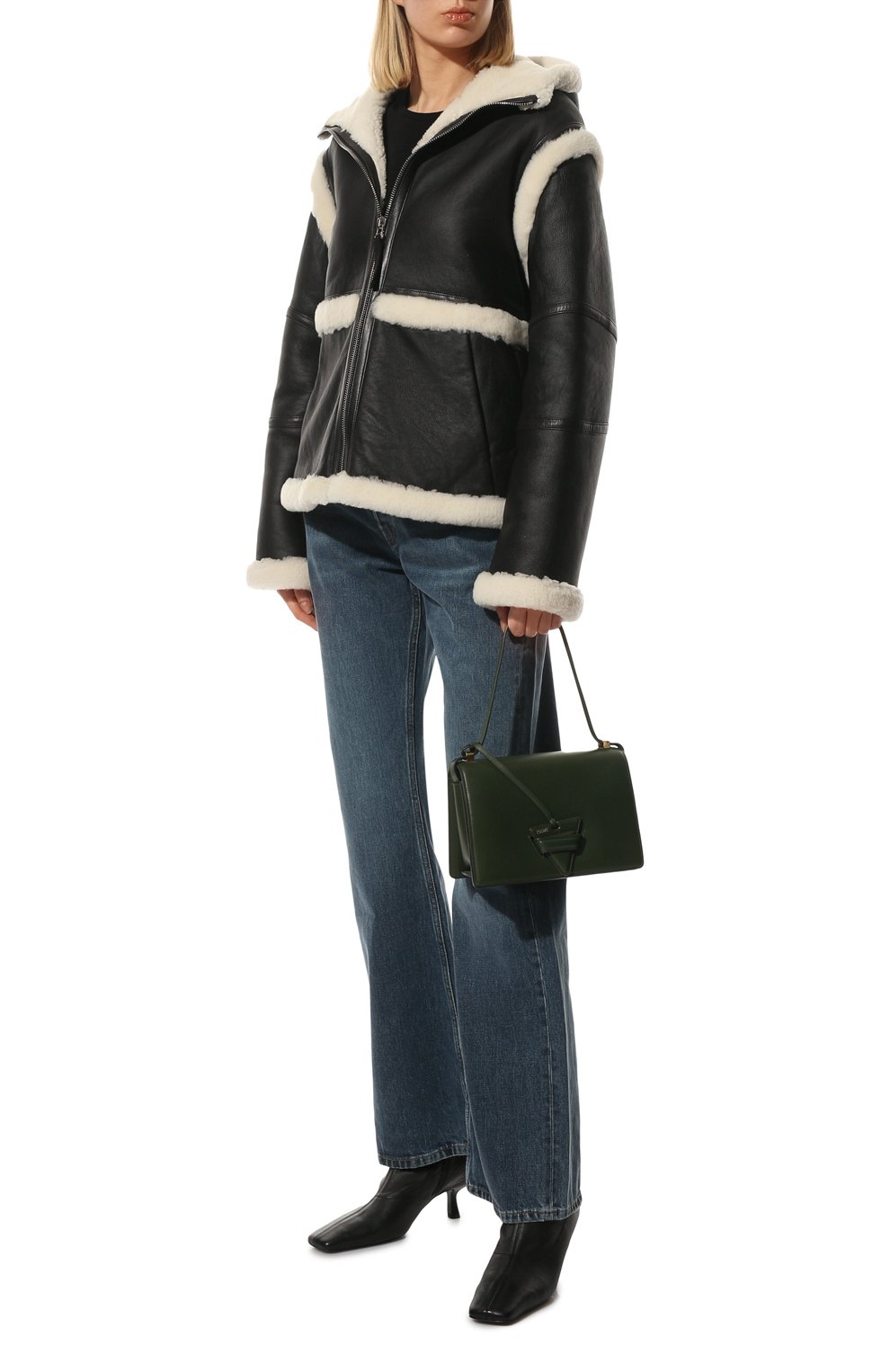 Дубленка HELMUT LANG черного цвета по цене 207000 руб., арт. L09HW401, фото 2 Дубленка HELMUT LANG, арт. L09HW401, фото 2