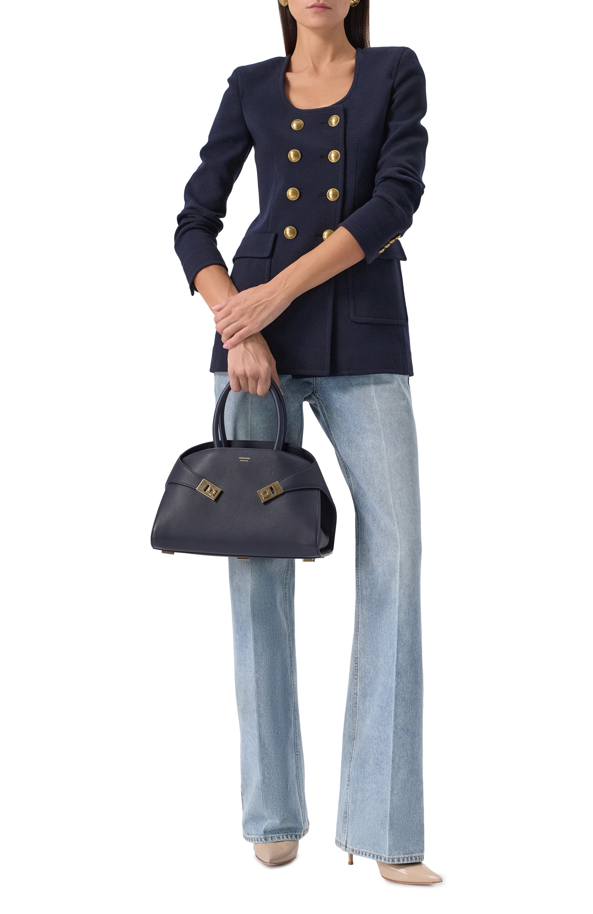 Сумка hug medium FERRAGAMO, арт. 215608/766761, фото 7