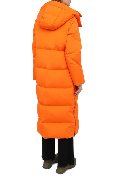 Пуховик WOOLRICH оранжевого цвета по цене 95700 руб., арт. CFWW0U0312FR/UT1148, фото 4 Пуховик WOOLRICH, арт. CFWW0U0312FR/UT1148, фото 4