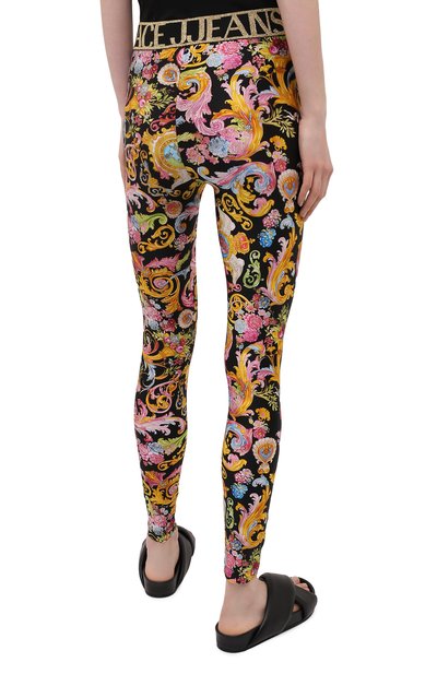 Легинсы VERSACE JEANS COUTURE разноцветного цвета по цене 18400 руб., арт. D5HWA101-WDP101/S0096, фото 4 Легинсы VERSACE JEANS COUTURE, арт. D5HWA101-WDP101/S0096, фото 4
