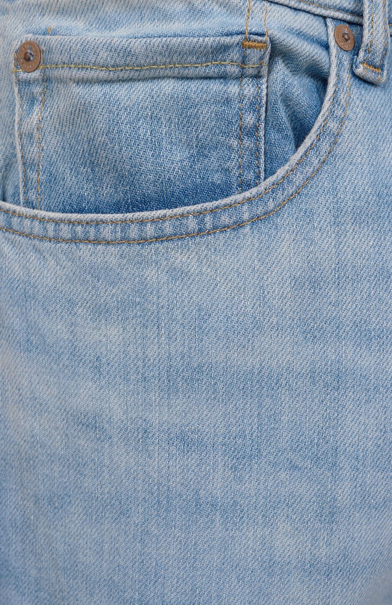 Мужские джинсы straight 7 FOR ALL MANKIND голубого цвета, арт. JSSCE1500U | Фото 6 (Драгоценные камни: Проставлено; Материал сплава: Проставлено; Длина (брюки, джинсы): Стандартные; Силуэт М (брюки): Прямые; Кросс-КТ: Деним; Детали: Делаве; Материал внешний: Деним, Хлопок; Стили: Повседневный)