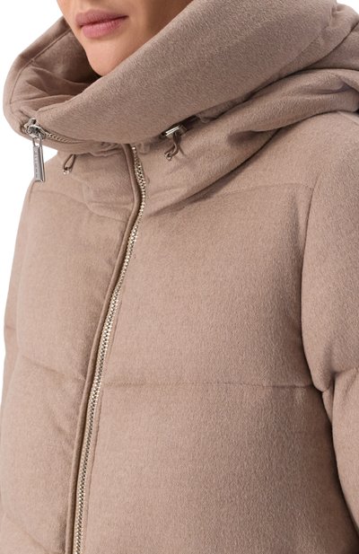 Пуховик из шерсти и кашемира MOORER бежевого цвета по цене 359000 руб., арт. CARINZIA/LS9, фото 5 Пуховик из шерсти и кашемира MOORER, арт. CARINZIA/LS9, фото 5