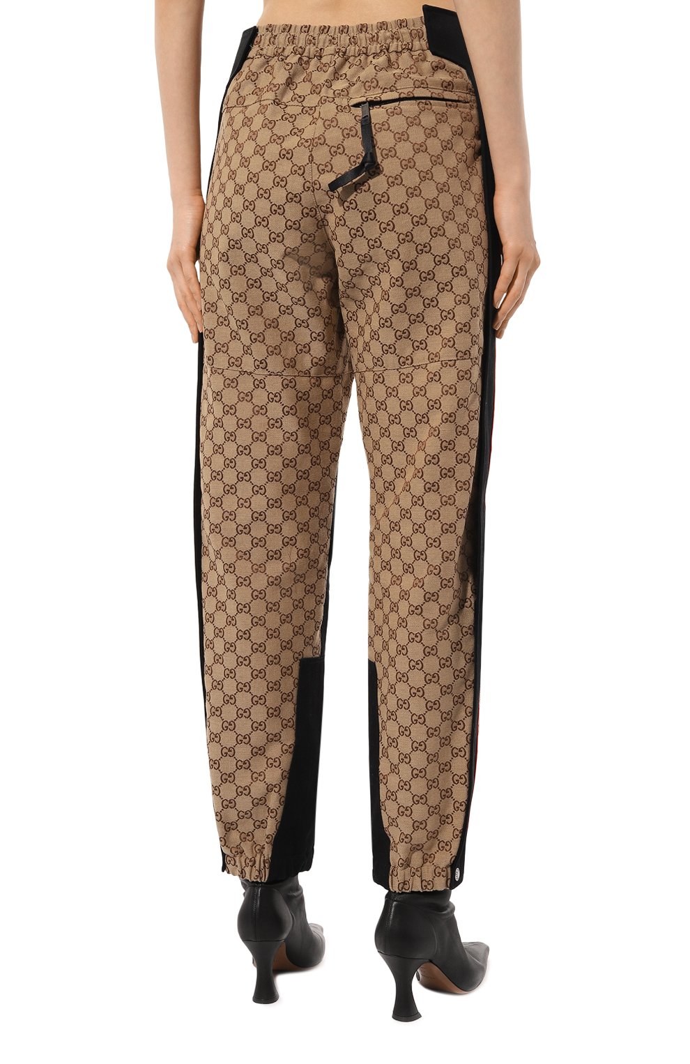 Джоггеры the north face x gucci GUCCI бежевого цвета по цене 172800 руб., арт. 671191 ZAHP0, фото 4 Джоггеры the north face x gucci GUCCI, арт. 671191 ZAHP0, фото 4