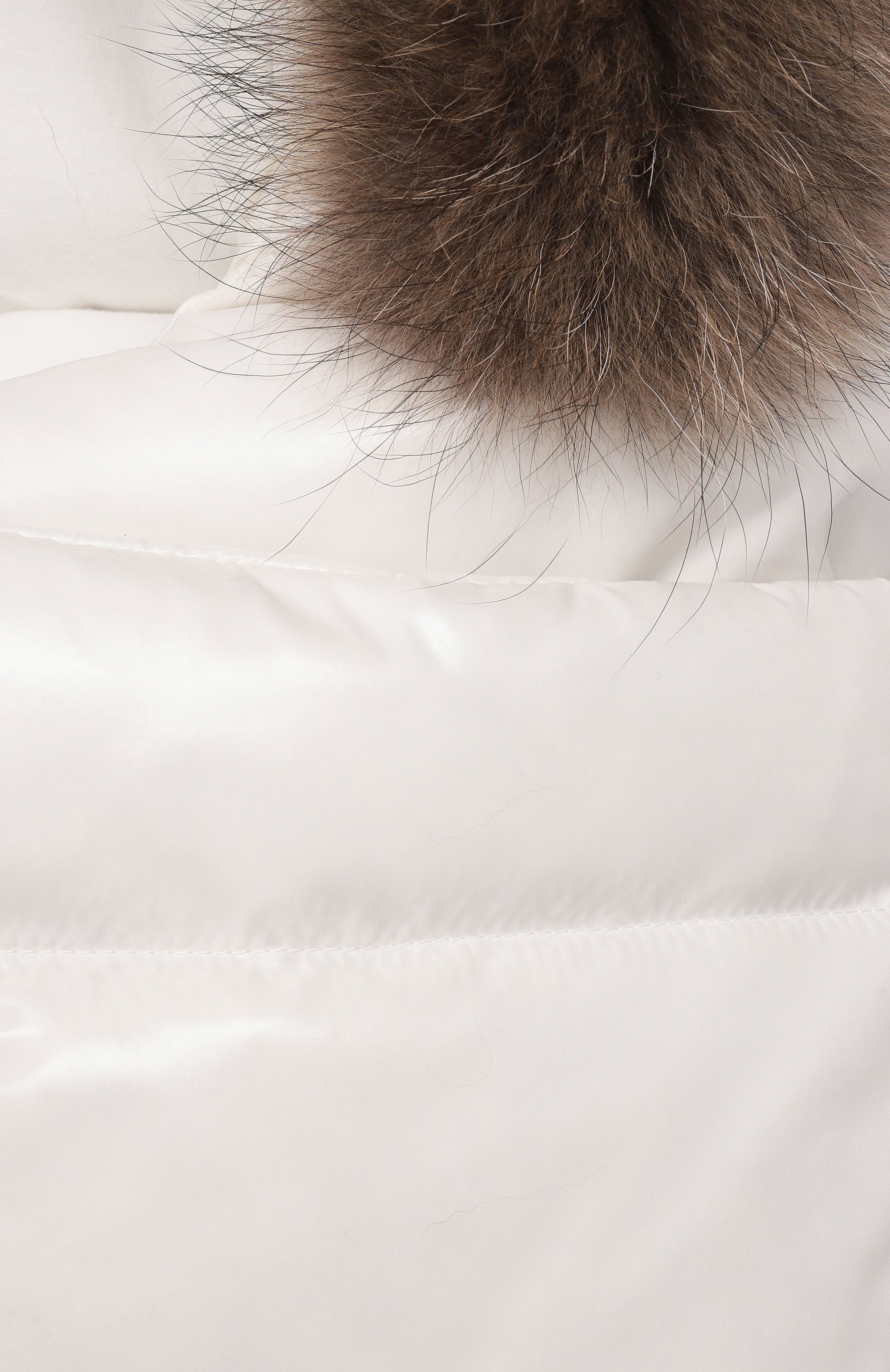 Пуховый конверт с отделкой из енота CHEPE, арт. 251314, фото 3