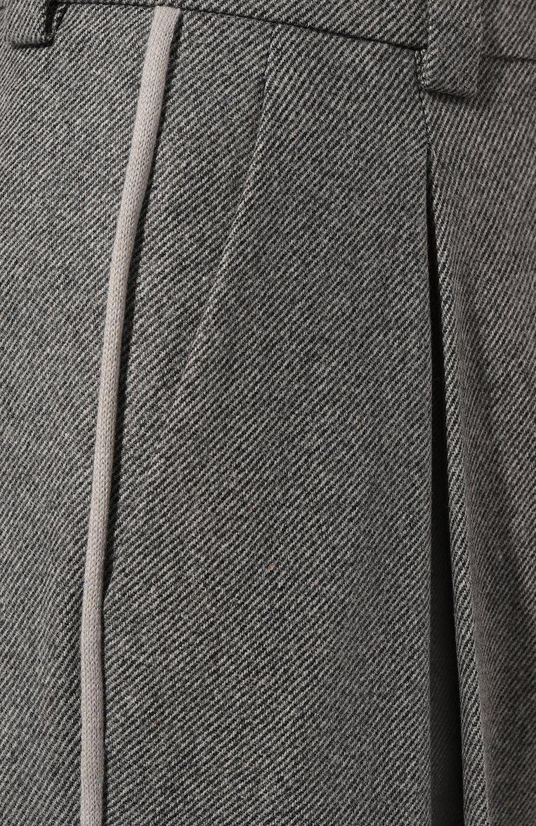 Женские брюки из шерсти и кашемира CRUCIANI серого цвета, арт. DC32098.TED07PA04 | Фото 5 (Длина (брюки, джинсы): Удлиненные; Силуэт Ж (брюки и джинсы): Широкие; Материал внешний: Шерсть; Женское Кросс-КТ: Брюки-одежда; Материал сплава: Проставлено; Драгоценные камни: Проставлено; Материал подклада: Вискоза; Стили: Кэжуэл)