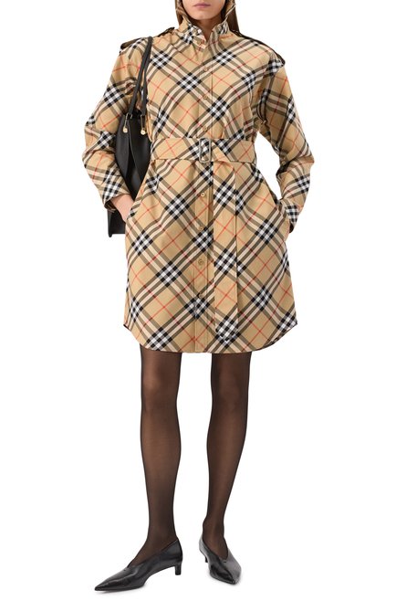 Женское хлопковое платье BURBERRY бежевого цвета, арт. 8086610 | Фото 2 (Материал внешний: Хлопок; Материал сплава: Проставлено; Драгоценные камни: Проставлено; Рукава: Длинные; Длина Ж (юбки, платья, шорты): До колена)
