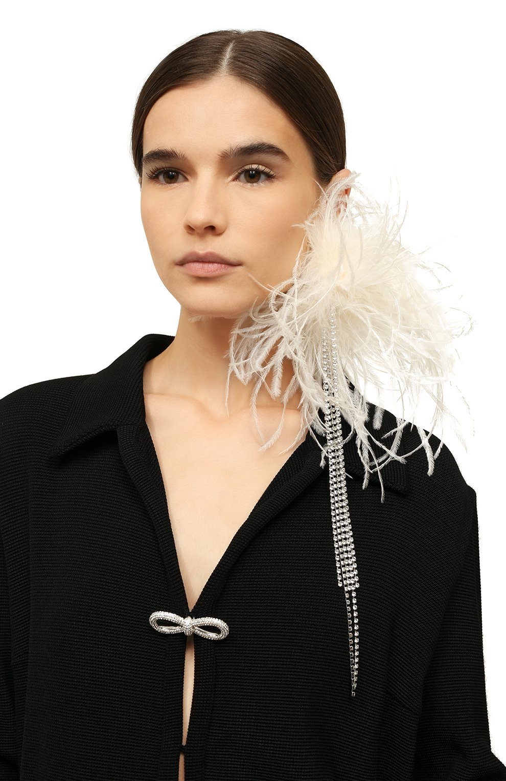 Моносерьга MAGDA BUTRYM кремового цвета по цене 37900 руб., арт. 9125220000010, фото 2 Моносерьга MAGDA BUTRYM, арт. 9125220000010, фото 2