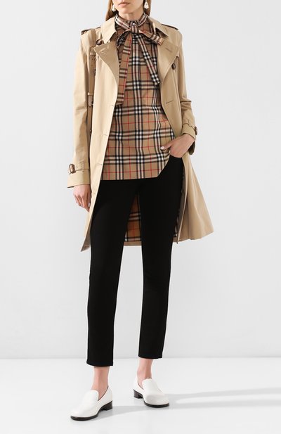 Хлопковый топ BURBERRY бежевого цвета по цене 39950 руб., арт. 8025824, фото 2 Хлопковый топ BURBERRY, арт. 8025824, фото 2