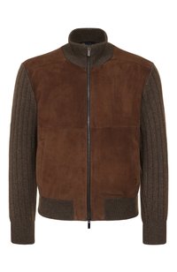 Коричневый