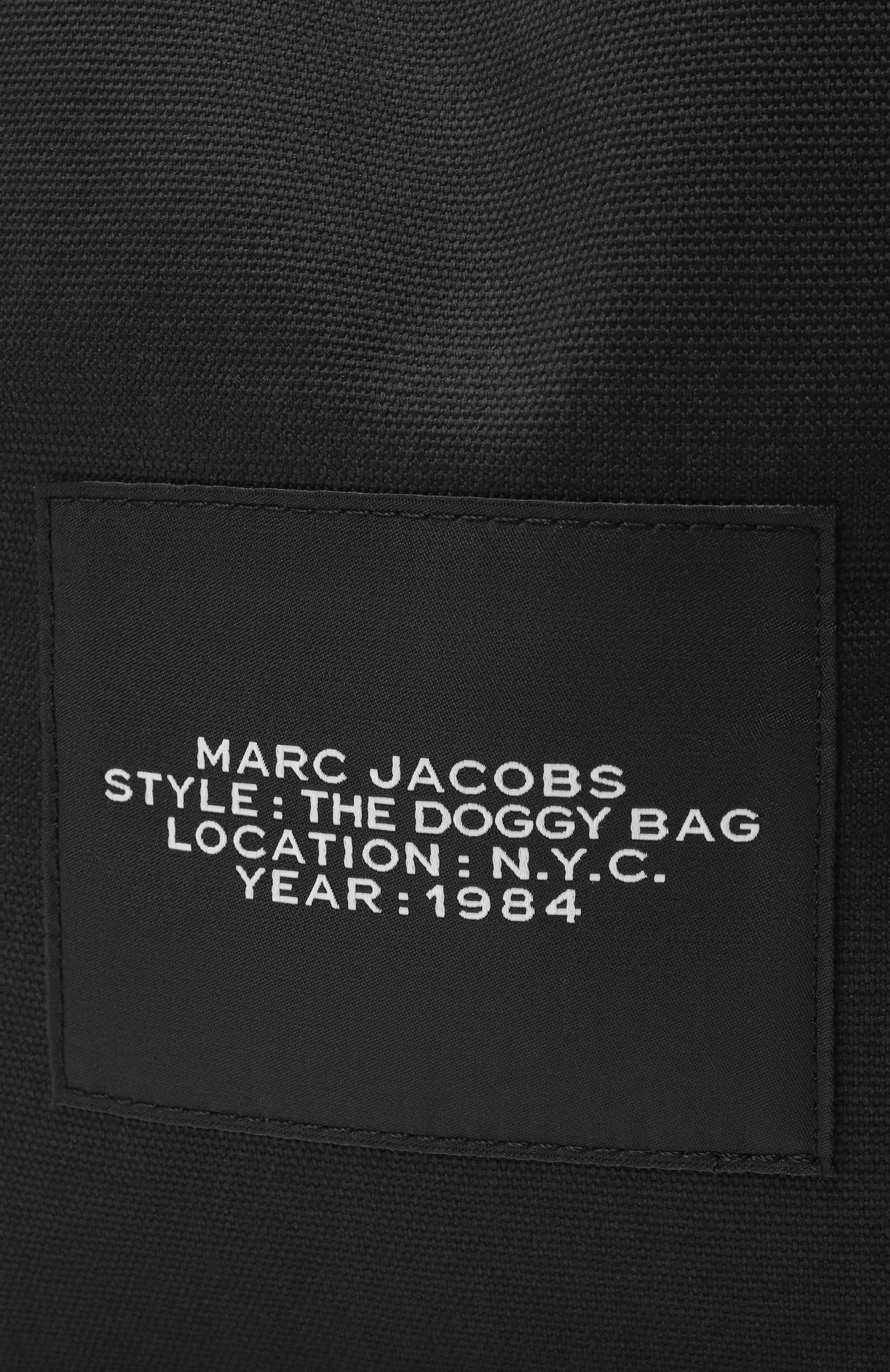 Сумка-тоут the doggy MARC JACOBS (THE) черного цвета по цене 49450 руб., арт. 2R5HTT010H02, фото 6 Сумка-тоут the doggy MARC JACOBS (THE), арт. 2R5HTT010H02, фото 6