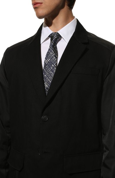 Шелковый галстук PRADA темно-синего цвета по цене 27500 руб., арт. UCR77-10I8-F0008-141, фото 2 Шелковый галстук PRADA, арт. UCR77-10I8-F0008-141, фото 2