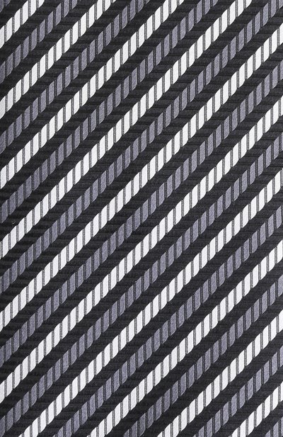 Шелковый галстук в полоску ZEGNA серого цвета по цене 17950 руб., арт. Z9D081L8, фото 3 Шелковый галстук в полоску ZEGNA, арт. Z9D081L8, фото 3