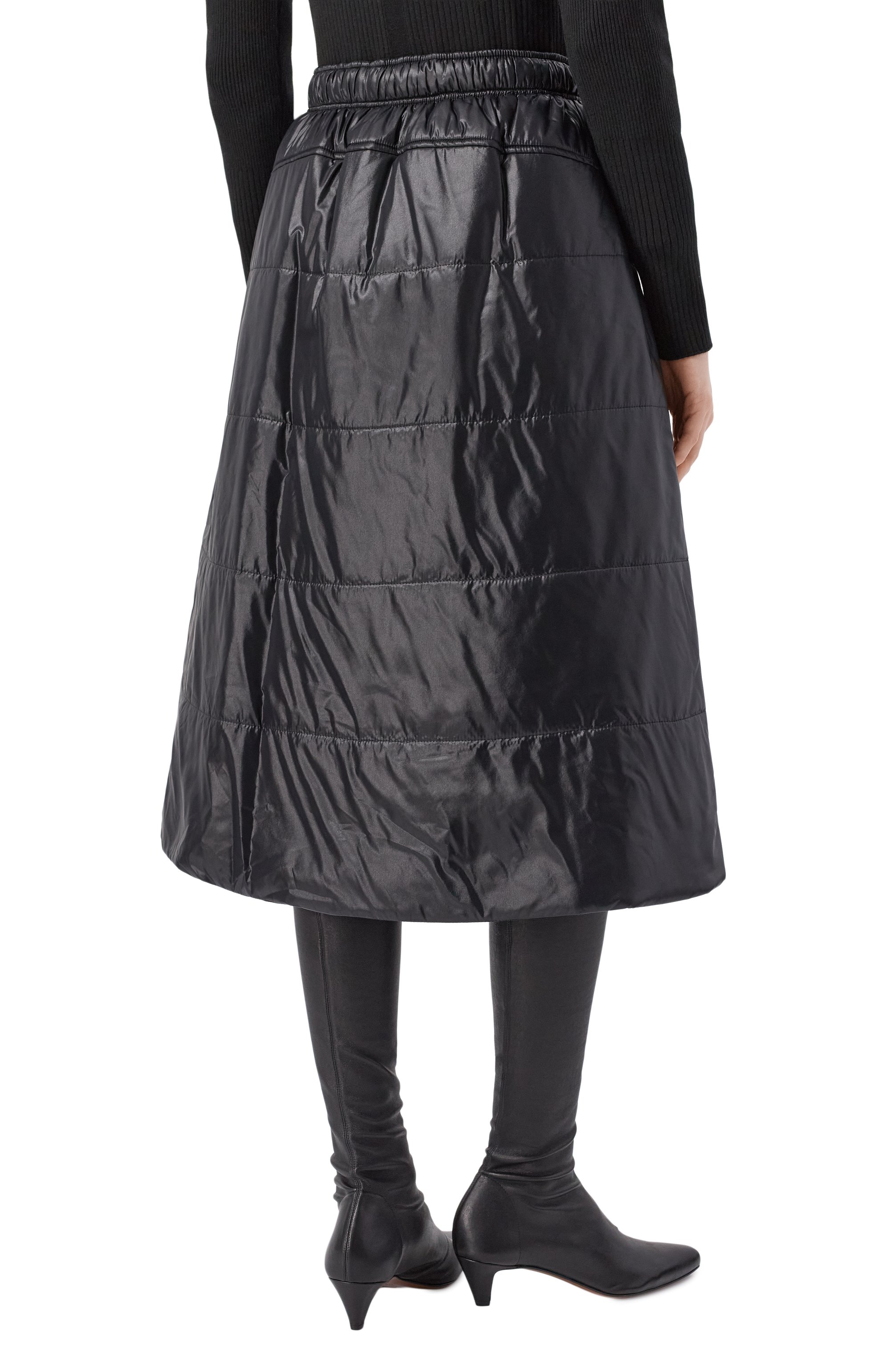 Утепленная юбка JUUN.J черного цвета по цене 69950 руб., арт. JW5Y27W04, фото 4 Утепленная юбка JUUN.J, арт. JW5Y27W04, фото 4