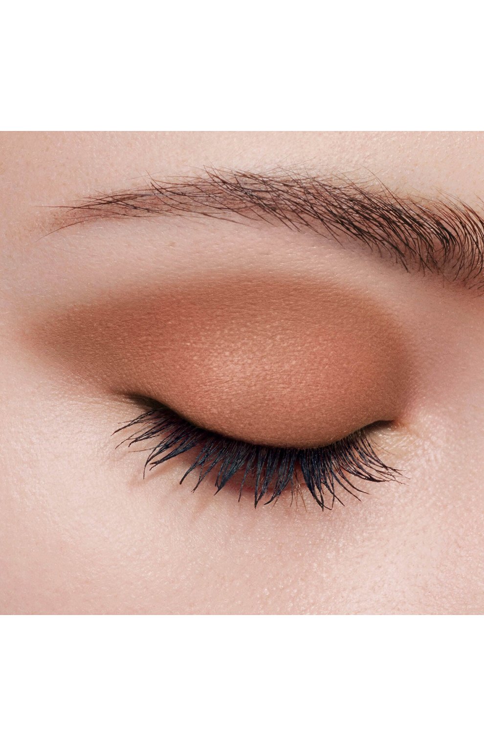 Тени для век с сатиновым финишем diorshow mono couleur satin, оттенок 573 нюдовое платье (2g) DIOR, арт. C022100573, фото 2