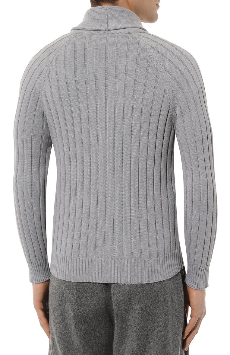Мужской хлопковый кардиган BRUNELLO CUCINELLI серого цвета, арт. M2870B2303 | Фото 4 (Рукава: Длинные; Длина (для топов): Стандартные; Материал внешний: Хлопок; Мужское Кросс-КТ: Кардиган-одежда; Стили: Кэжуэл; Застежка: Пуговицы)