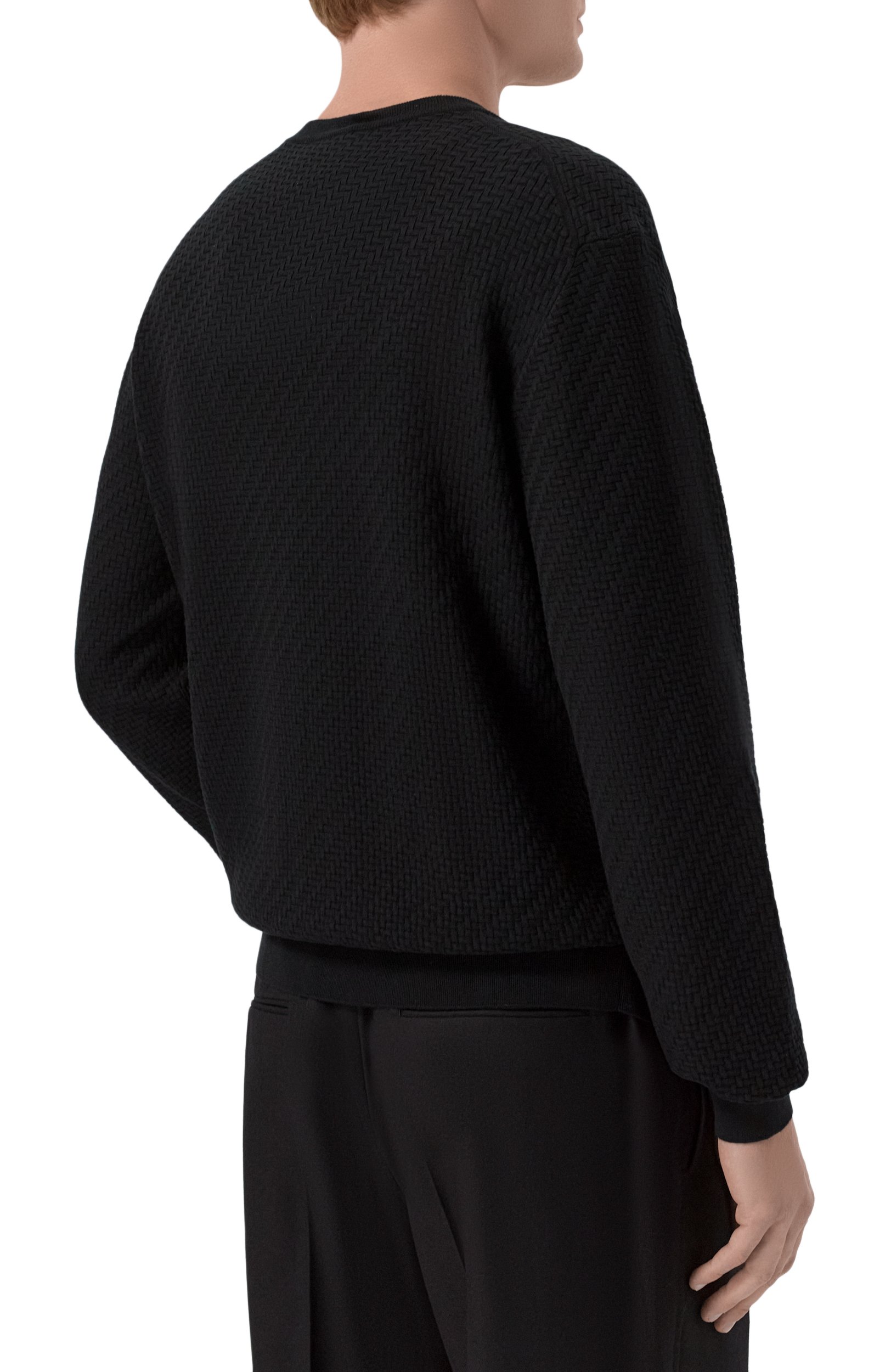 Джемпер из хлопка и шелка BRIONI черного цвета по цене 152500 руб., арт. UMQ90L/PAK22, фото 4 Джемпер из хлопка и шелка BRIONI, арт. UMQ90L/PAK22, фото 4
