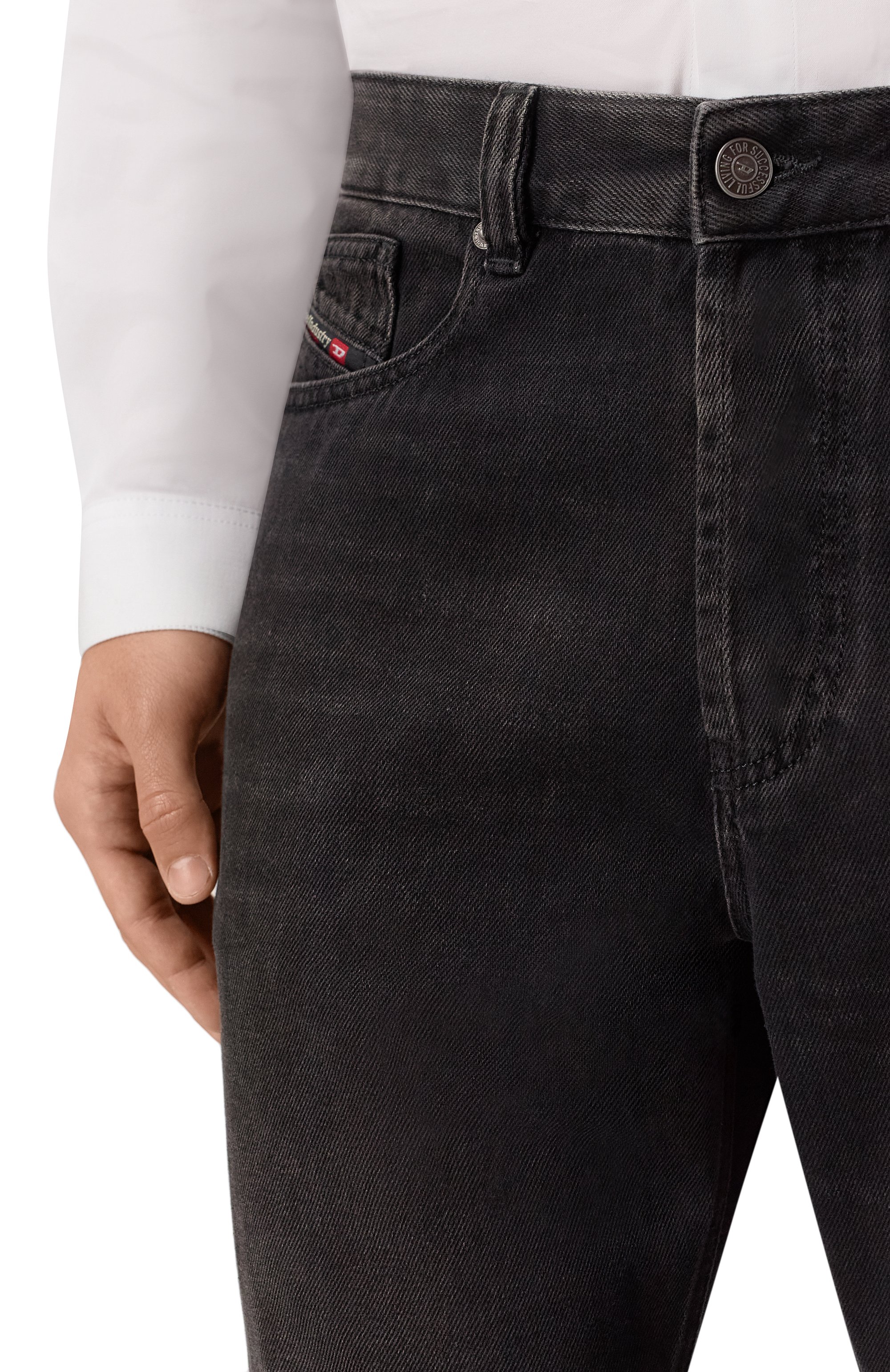 Джинсы 2024 d-macs DIESEL черного цвета по цене 21600 руб., арт. A18974/09J96, фото 5 Джинсы 2024 d-macs DIESEL, арт. A18974/09J96, фото 5