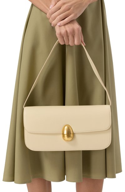 Сумка phoenix baguette NEOUS кремового цвета по цене 130000 руб., арт. 00027A10, фото 2 Сумка phoenix baguette NEOUS, арт. 00027A10, фото 2