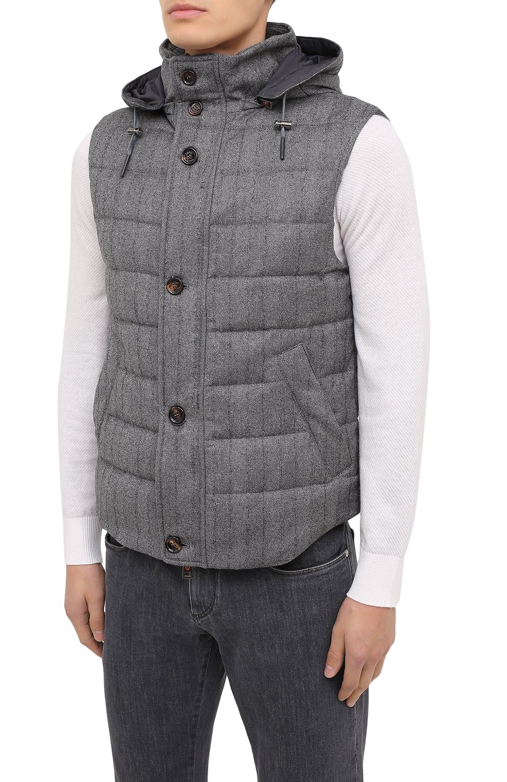 Пуховый жилет KIRED серого цвета по цене 108500 руб., арт. WKISHBW7209501000, фото 4 Пуховый жилет KIRED, арт. WKISHBW7209501000, фото 4