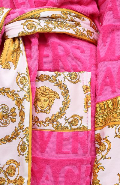 Хлопковый халат VERSACE фуксия цвета по цене 69850 руб., арт. ZACJ00008/ZC0SP052, фото 5 Хлопковый халат VERSACE, арт. ZACJ00008/ZC0SP052, фото 5