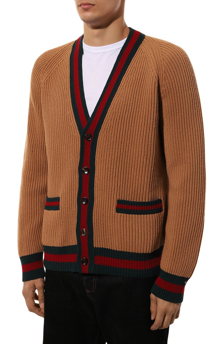 Мужской шерстяной кардиган GUCCI коричневого цвета, арт. 763351/XKDNE | Фото 3 (Рукава: Длинные; Длина (для топов): Стандартные; Материал внешний: Шерсть; Мужское Кросс-КТ: Кардиган-одежда; Стили: Кэжуэл; Застежка: Пуговицы; Автоматизация ТО: Проставлено; Автоматизация состава: Проставлено)