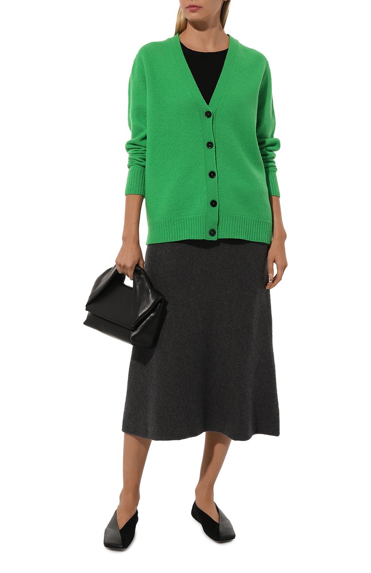 Женский шерстяной кардиган JIL SANDER зеленого цвета, арт. J01HP0002/J14603 | Фото 2 (Материал внешний: Шерсть; Рукава: Длинные; Длина (для топов): Стандартные; Женское Кросс-КТ: кардиган-трикотаж; Стили: Минимализм; Застежка: Пуговицы; Автоматизация состава: Проставлено; Автоматизация ТО: Проставлено)