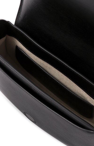 Сумка horse medal CHLOÉ черного цвета по цене 226500 руб., арт. CH25AS790037, фото 5 Сумка horse medal CHLOÉ, арт. CH25AS790037, фото 5