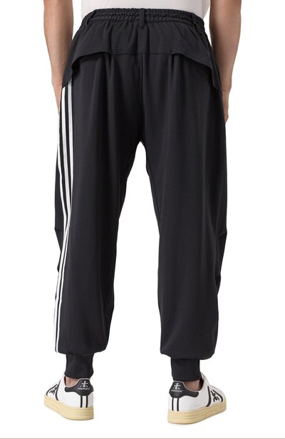 Джоггеры Y-3 черного цвета по цене 34950 руб., арт. JN7034, фото 4 Джоггеры Y-3, арт. JN7034, фото 4