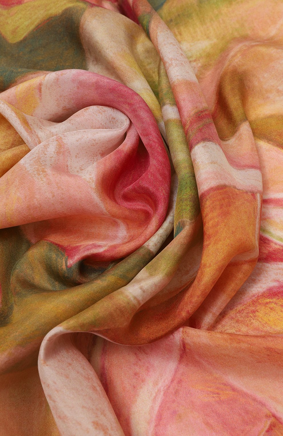 Шелковый платок розы GOURJI разноцветного цвета по цене 18980 руб., арт. T23ROSE7R, фото 4 Шелковый платок розы GOURJI, арт. T23ROSE7R, фото 4