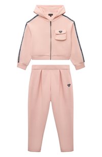 Светло-розовый