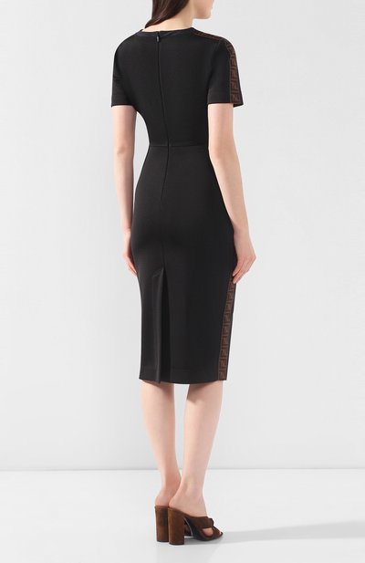 Платье-миди FENDI черного цвета по цене 99500 руб., арт. FD9627 A5HJ, фото 4 Платье-миди FENDI, арт. FD9627 A5HJ, фото 4