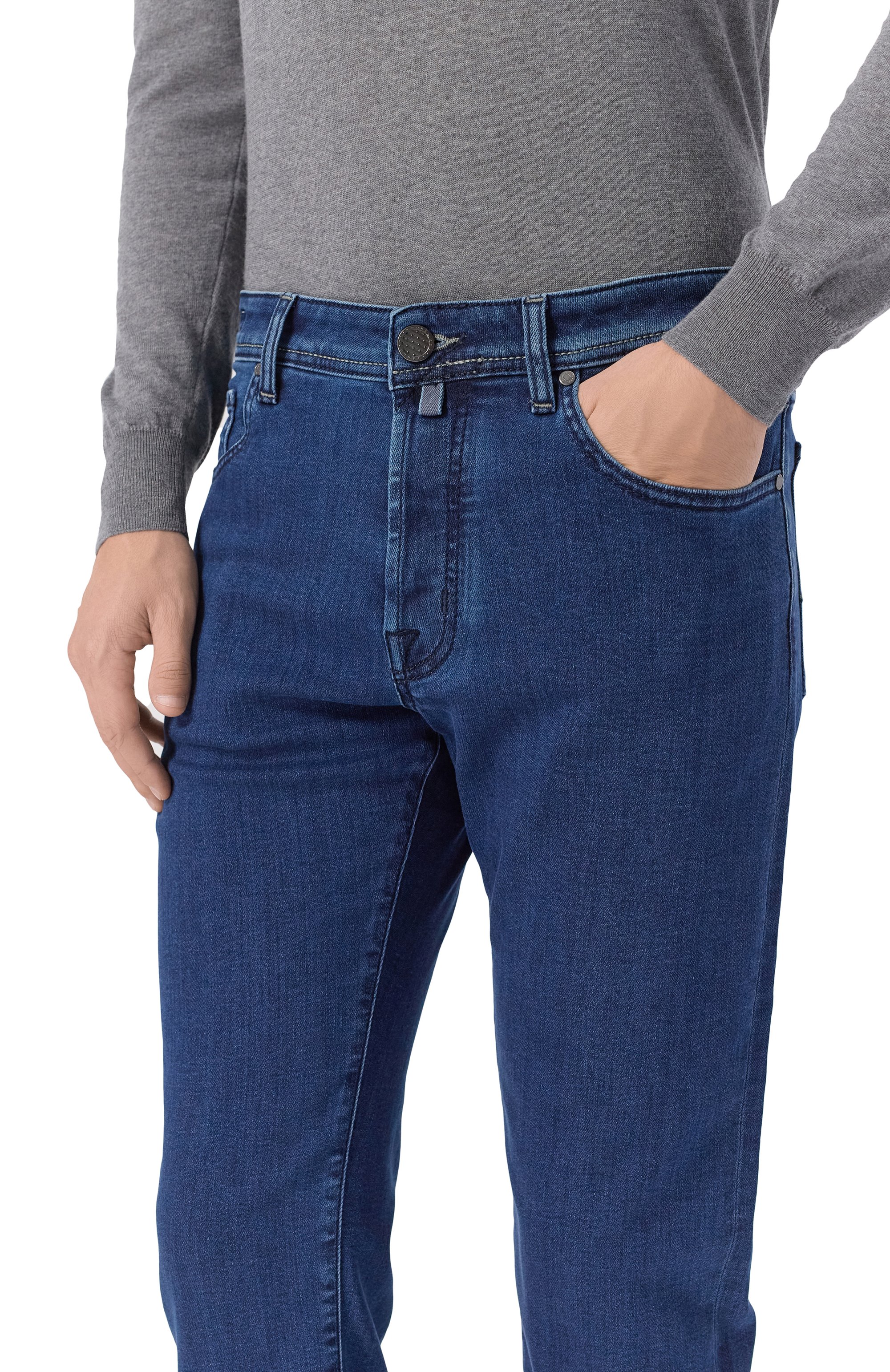 Джинсы bard JACOB COHEN темно-синего цвета по цене 83700 руб., арт. JUM_QM004 034 P3621 S1, фото 5 Джинсы bard JACOB COHEN, арт. JUM_QM004 034 P3621 S1, фото 5