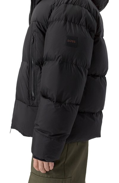 Пуховик BOSS ORANGE черного цвета по цене 54950 руб., арт. 50543618, фото 5 Пуховик BOSS ORANGE, арт. 50543618, фото 5